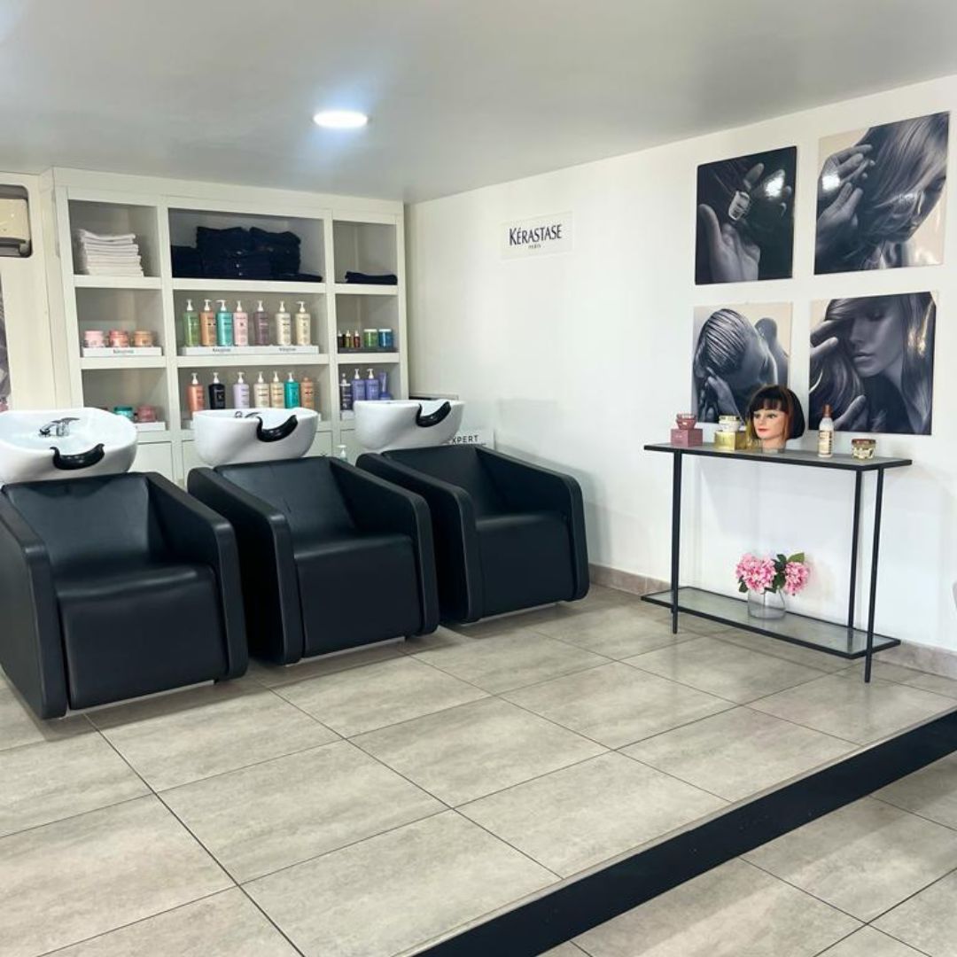 Espace détente et soins capillaires - salon de coiffure La Réunion